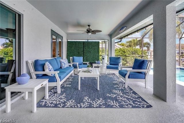 4921 Sorrento CT, Cape Coral, FL 33904