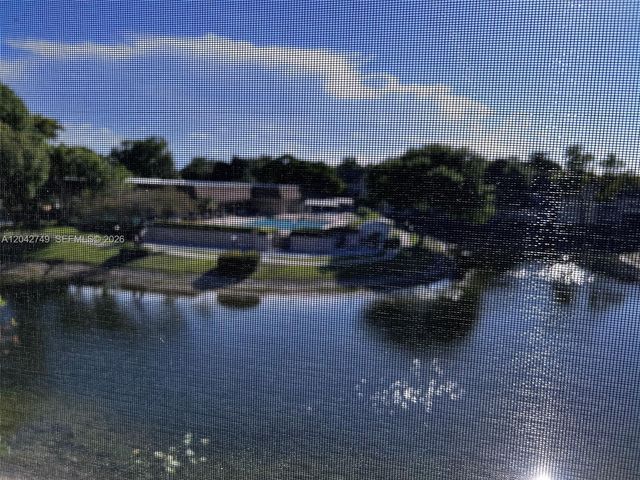 4975 E Sabal Palm Blvd 304, Tamarac, FL 33319