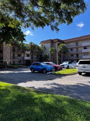 4975 E Sabal Palm Blvd 304, Tamarac, FL 33319