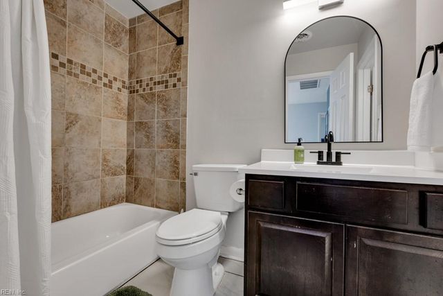 1680 Dylan DR, Virginia Beach, VA 23464