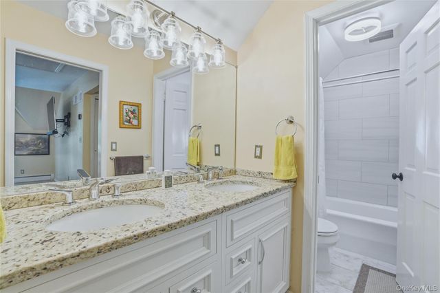 2 Timberland Pass, Chappaqua, NY 10514