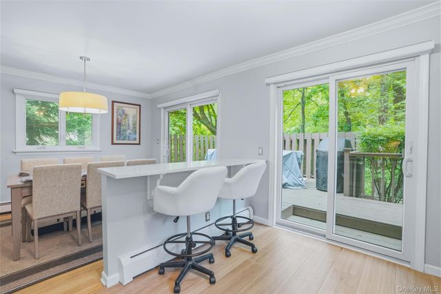 2 Timberland Pass, Chappaqua, NY 10514