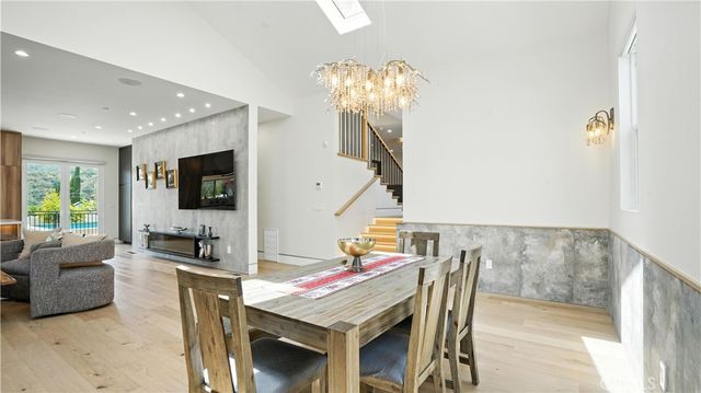 2806 Manhattan, La Crescenta, CA 91214