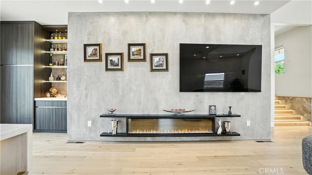 2806 Manhattan, La Crescenta, CA 91214