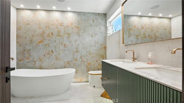 2806 Manhattan, La Crescenta, CA 91214