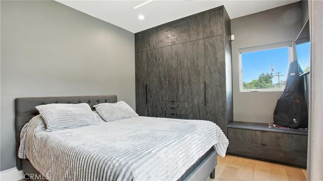 2806 Manhattan, La Crescenta, CA 91214