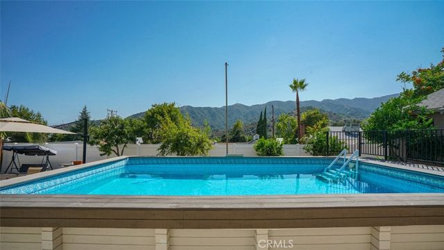 2806 Manhattan, La Crescenta, CA 91214