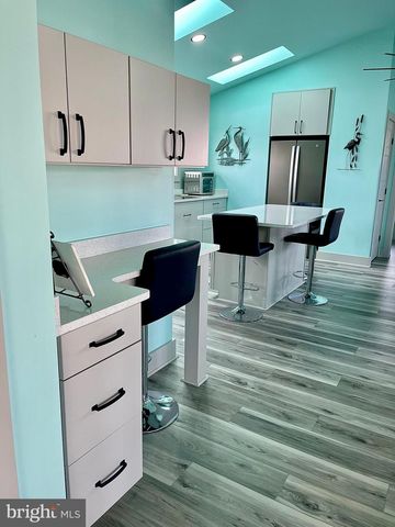 37 CANDLELIGHT LN, Rehoboth Beach, DE 19971