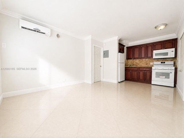 2901 Middle River Drive 5, Fort Lauderdale, FL 33306