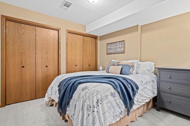 18480 87th Avenue N, Maple Grove, MN 55311