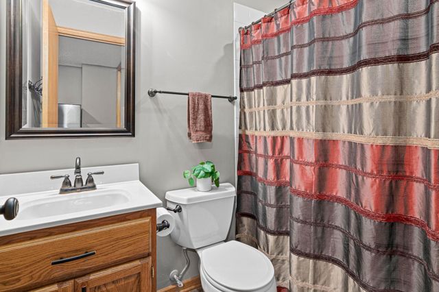 18480 87th Avenue N, Maple Grove, MN 55311