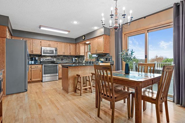 18480 87th Avenue N, Maple Grove, MN 55311