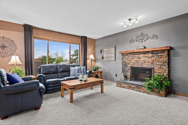 18480 87th Avenue N, Maple Grove, MN 55311