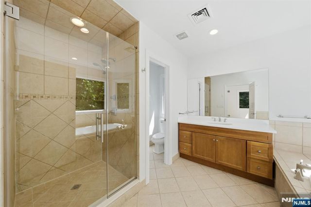 232 Riveredge Road, Tenafly, NJ 07670