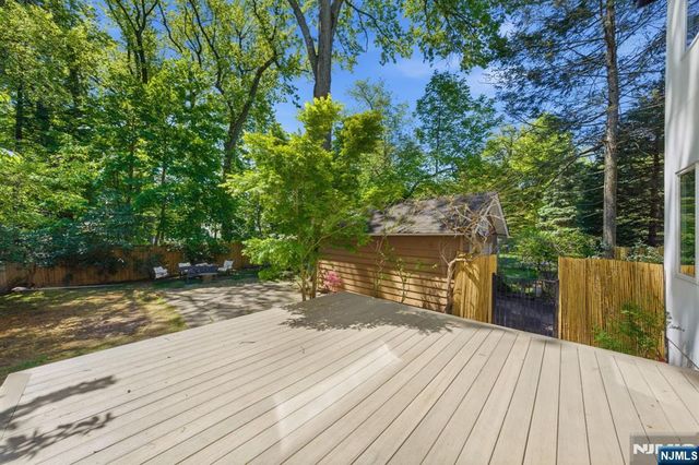232 Riveredge Road, Tenafly, NJ 07670