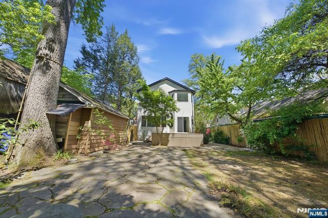 232 Riveredge Road, Tenafly, NJ 07670