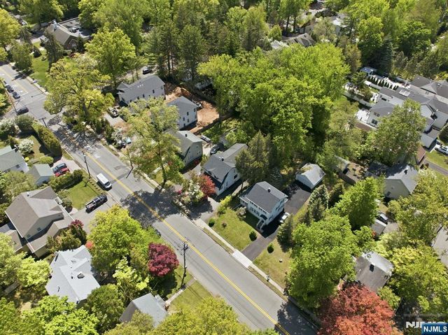 232 Riveredge Road, Tenafly, NJ 07670
