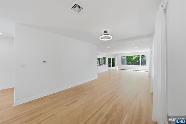 232 Riveredge Road, Tenafly, NJ 07670