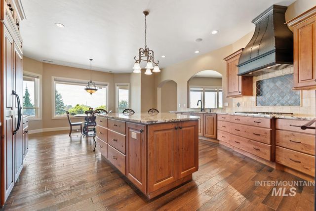 5340 S Black Cat Rd., Meridian, ID 83642