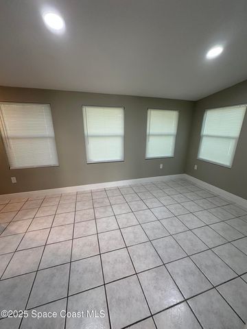 7780 Northern Oak Street, Melbourne, FL 32904