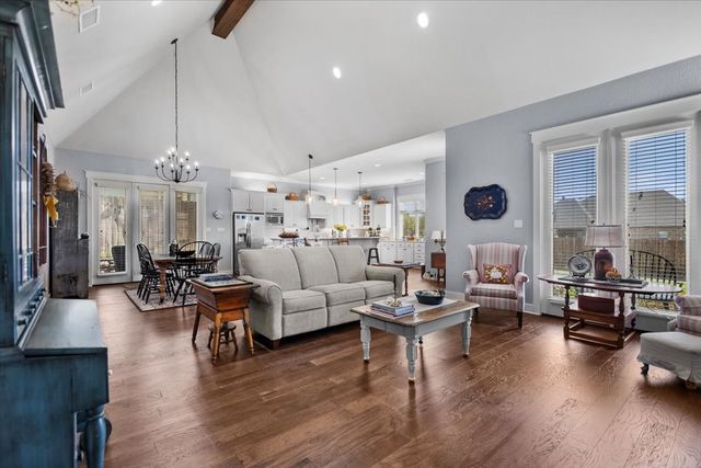 14621 Twin Pines Lane, Lindale, TX 75771