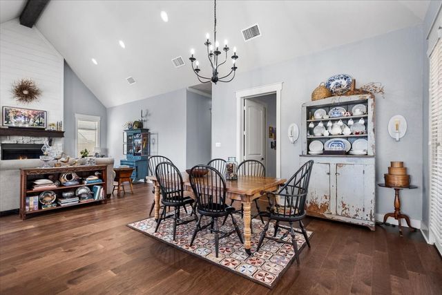 14621 Twin Pines Lane, Lindale, TX 75771