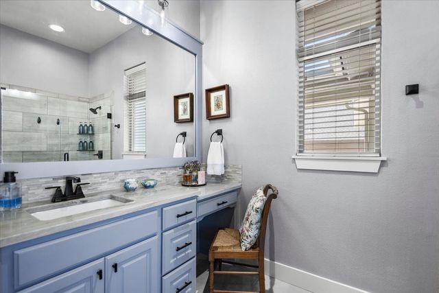 14621 Twin Pines Lane, Lindale, TX 75771