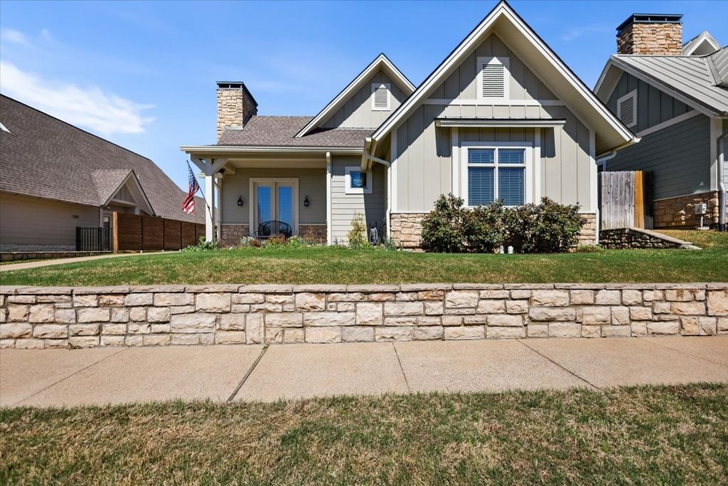 14621 Twin Pines Lane, Lindale, TX 75771