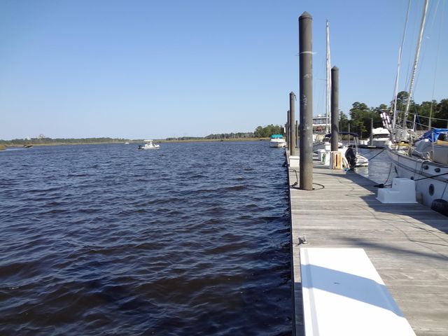 Slip 40 Friendfield Marina, Georgetown, SC 29440