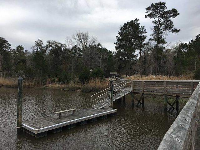 Slip 40 Friendfield Marina, Georgetown, SC 29440