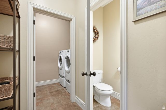 10722 S CORAL DUNE DR, South Jordan, UT 84009