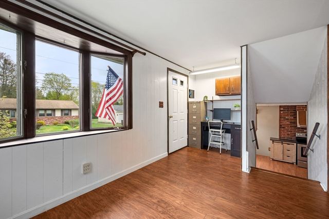 15 Waterman, Auburn, MA 01501