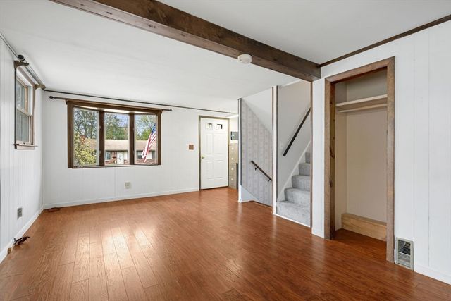 15 Waterman, Auburn, MA 01501