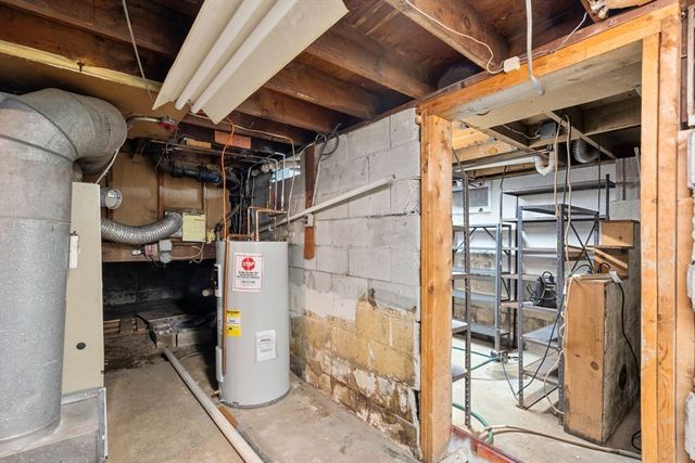 15 Waterman, Auburn, MA 01501