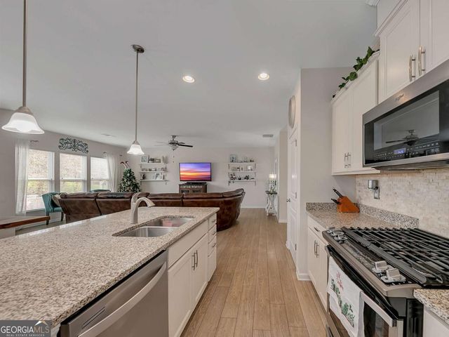 441 Timberleaf Road, Canton, GA 30115