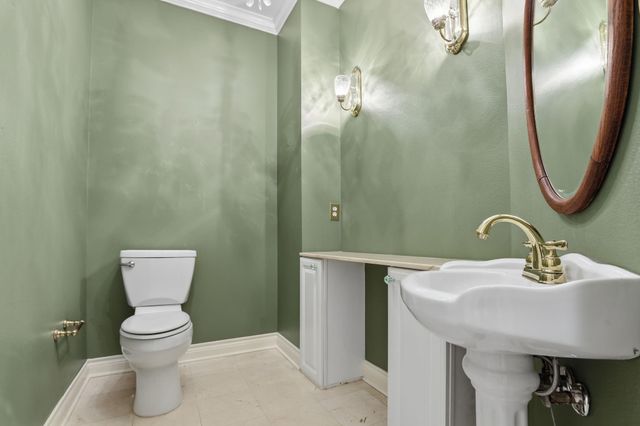 128 Blush Hill Drive, Conroe, TX 77304