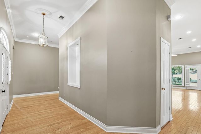 128 Blush Hill Drive, Conroe, TX 77304