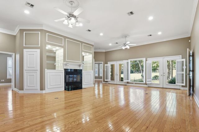 128 Blush Hill Drive, Conroe, TX 77304