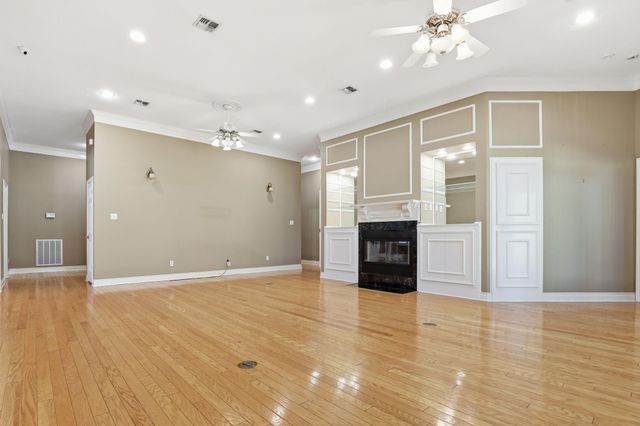 128 Blush Hill Drive, Conroe, TX 77304