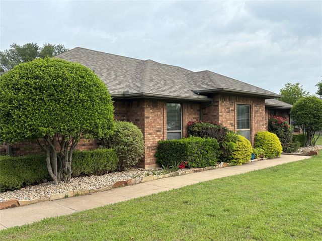 10694 Rose Garden Court, Mckinney, TX 75072