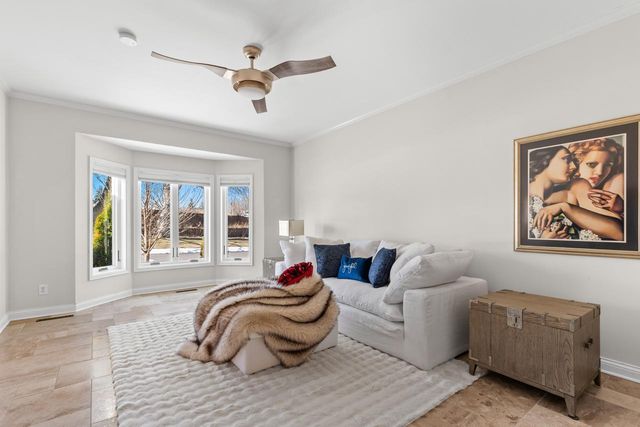 10692 Mount Curve Road, Eden Prairie, MN 55347