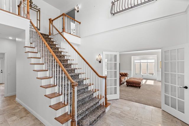 10692 Mount Curve Road, Eden Prairie, MN 55347