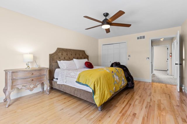 10692 Mount Curve Road, Eden Prairie, MN 55347