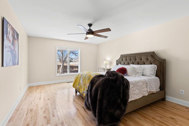 10692 Mount Curve Road, Eden Prairie, MN 55347