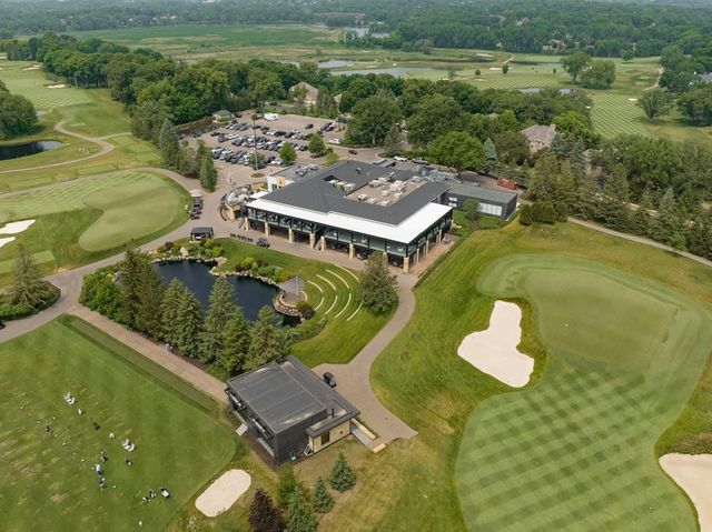 10692 Mount Curve Road, Eden Prairie, MN 55347