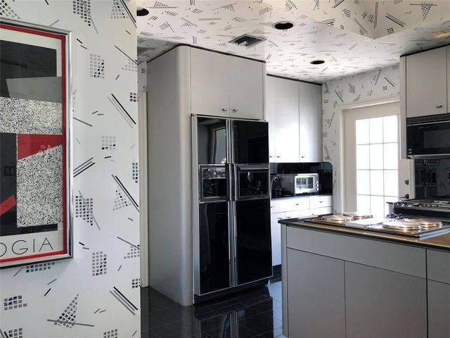 6 Isla Bahia Terrace, Fort Lauderdale, FL 33316