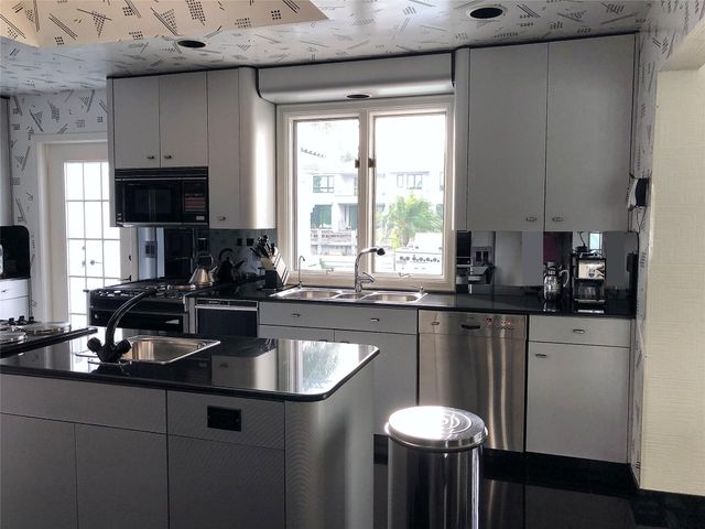 6 Isla Bahia Terrace, Fort Lauderdale, FL 33316