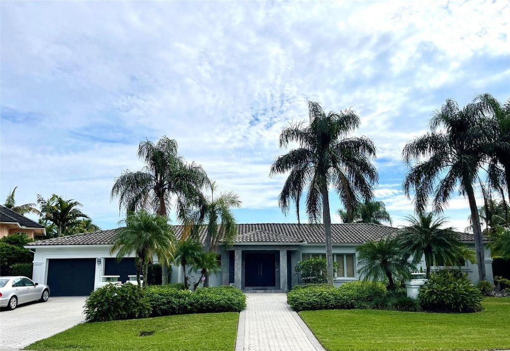 6 Isla Bahia Terrace, Fort Lauderdale, FL 33316