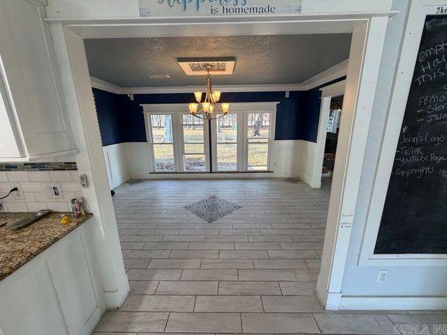 1 Woodland Drive, Jacksonville, AR 72076