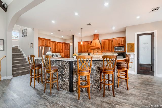 103 Rio Grande Dr, Blanco, TX 78606